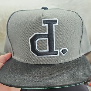 Diamond Supply Co. Black and Gray Hat